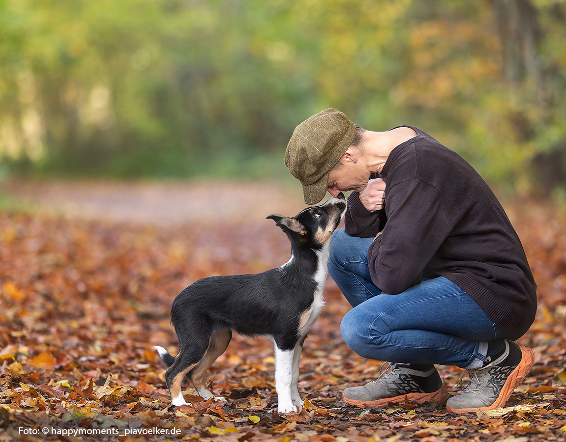 Sarah Bollermann mit ihrem Hund Twinkle
